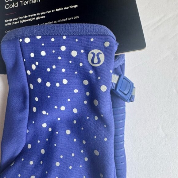 Lululemon NEW Run forItAll Reflective GlovesTech Water Repellent Fleece Stretch - Picture 9 of 16